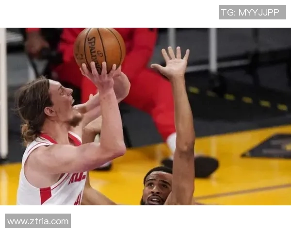 火箭与爵士季后赛精彩直播视频回放及赛况分析