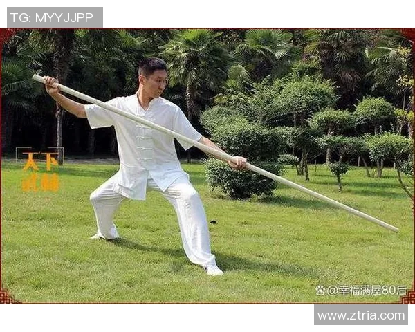 探秘努尔飞腿的起源与演变:传统技艺在现代武术中的传承与发展 探秘努尔飞腿的起源与演变:传统技艺在现代武术中的传承与发展