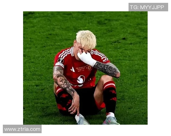 活塞队创下28连败历史新纪录主帅辞职球员泪洒更衣室引发热议 活塞队创下28连败历史新纪录主帅辞职球员泪洒更衣室引发热议