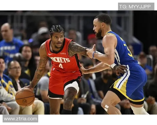 勇士强势复出季后赛对决鹈鹕全力争夺晋级名额